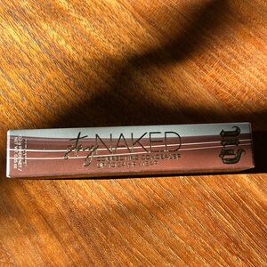 UD Stay Naked Correcting Concealer 80 NN Deep Neutral, Neutral